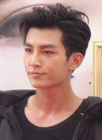 Aaron Yan